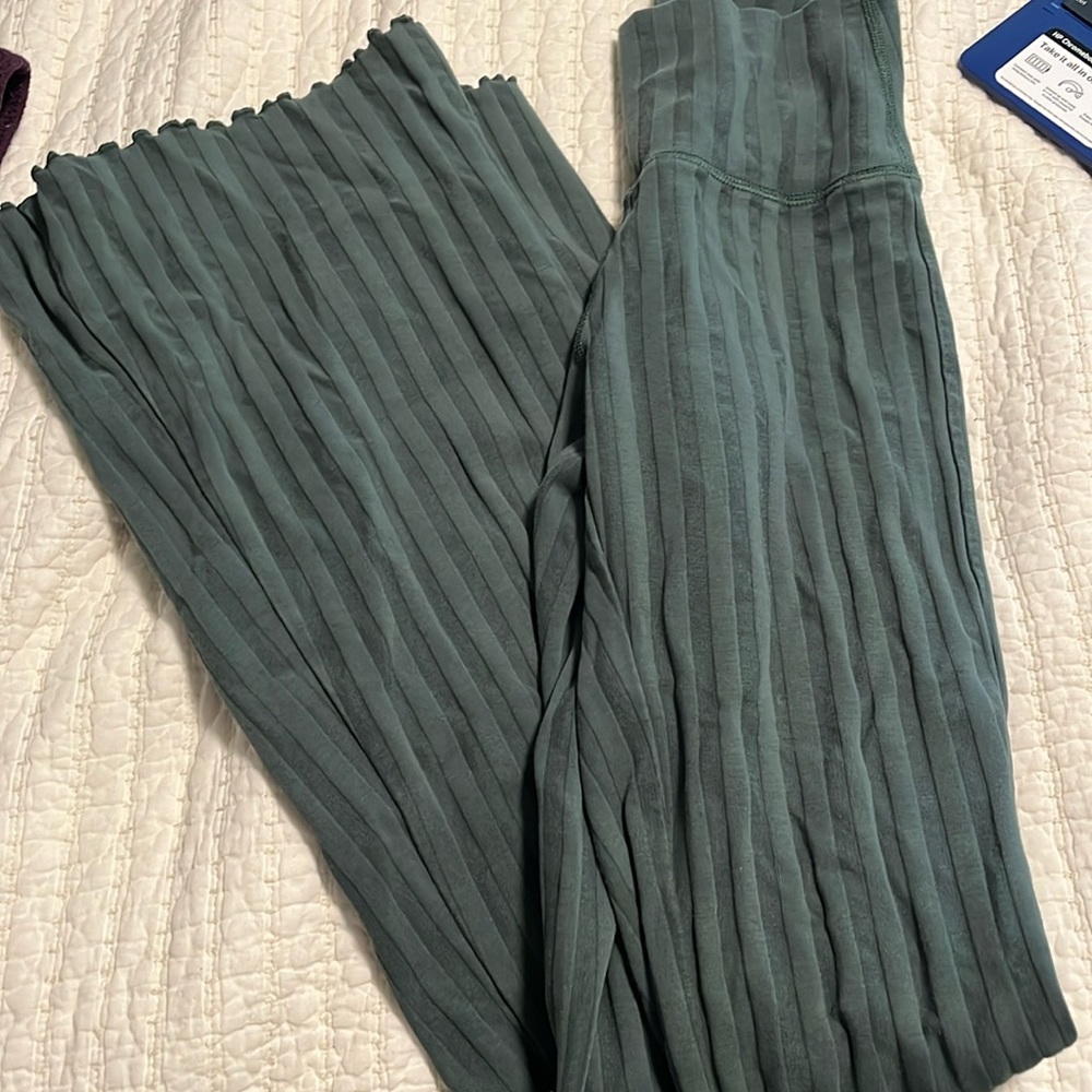 Yoga pants